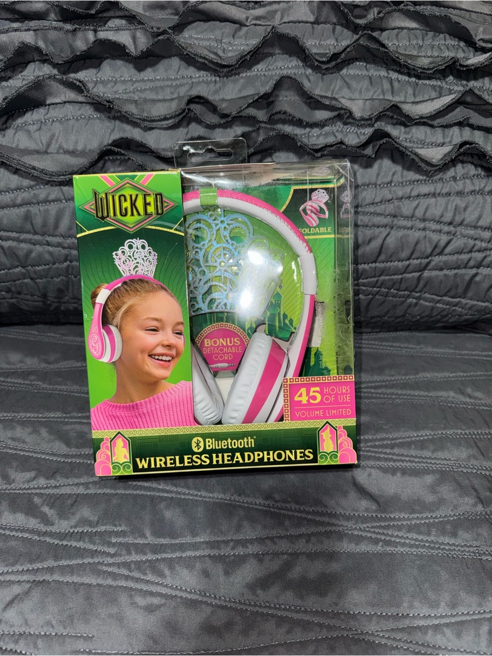 Wicked Bluetooth Wireless Headphones - Pink and White